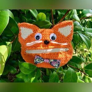 Handmade Knit Fox Cat Lined Zipper Mouth Wild Bunch Googly Eye Coin Purse Wallet